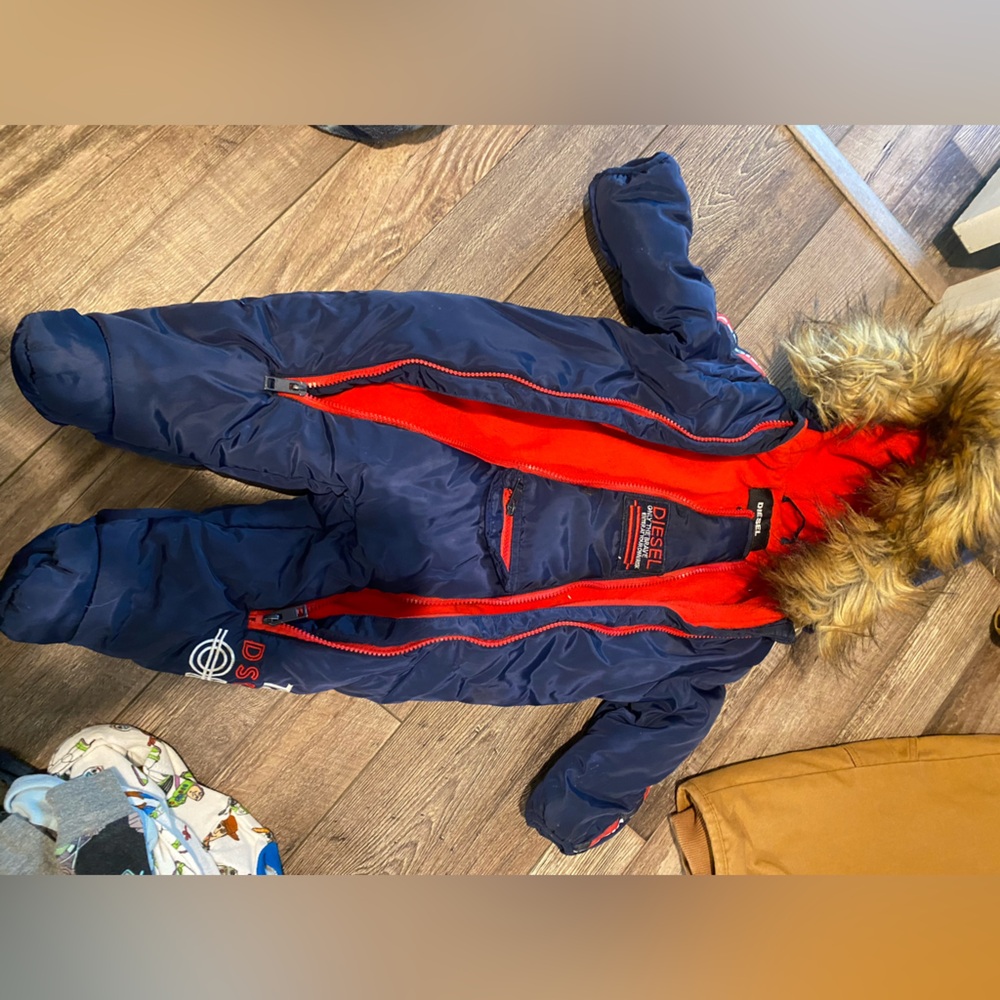 6-9 month baby snow suit very warm!